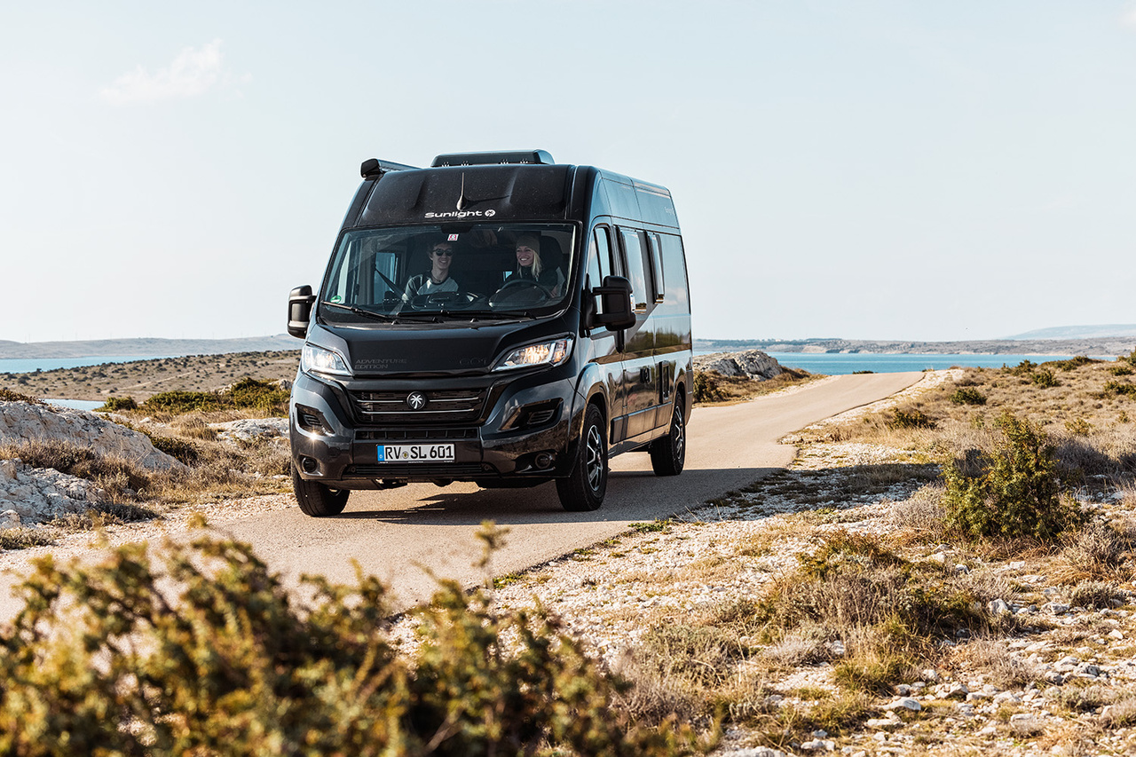 Met de camper de natuur in